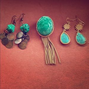 Costume jade and turquoise colors